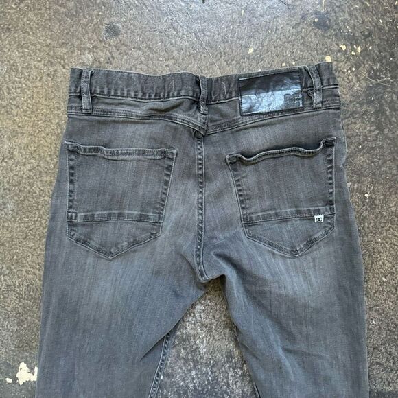 Dc Shoes Men’s Grey Pants Straight Fit Style Size 30x30 Skater Cotton Blend - Picture 5 of 12